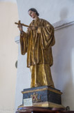 <center>L'église Saint Martin.</center>  Saint-Louis de Gonzague, début XIXe siècle. Une dévotion à ce saint a dû être pratiquée dans la paroisse, puisque saint Louis de Gonzague est également présent sur le tableau de la donation du rosaire placé au-dessus de l'autel de saint Joseph.