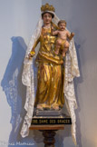 Vierge à l'Enfant. Une statue de la Vierge en bois doré est mentionnée dans la visite pastorale de 1712 pour la confrérie du rosaire dans l'église paroissiale. A nouveau en 1718, l'évêque précise 