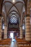 <center>La co-cathédrale Saint-Jérôme </center>La porte principale, le buffet d'orgue et la rosace.