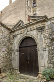 Maison Eyroux de Pontevès XIe-XVIe. Portail XVIIe.