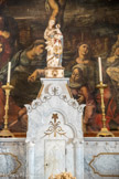 <center>Thorame Basse.</center>Vierge à l'Enfant dite Vierge de Trapani. La statuette provient de la chapelle Notre-Dame-de-Piégut, elle aurait été transférée à l'église paroissiale en 1960. Elle date probablement du 18e siècle. Elle appartient à une production sérielle de répliques miniatures en albâtre de la Vierge attribuée à Pisano pour le convent de l'Annunziata, de Trapani (en Sicile). La Vierge, debout, tient l'Enfant sur son bras gauche. Celui-ci est tourné vers elle, sa main droite reposant sur le haut du buste de la Vierge
