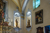 <center>Péone</center>Eglise Saint Arige et Saint Vincent de Saragosse. Saint Jean-Baptiste. A droite, buste reliquaire de Saint Vincent.