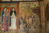 <center>Chapelle des Pénitents blanc</center>A droite. Les diables tirent les maudits vers le Léviathan, entrée de l'Enfer, avec un diable qui chevauche un maudit. La Vierge à l'Enfant. Sainte Brigitte de Suède, un livre ouvert à la main et foulant un démon.