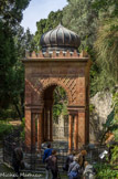 <center>Jardin Hanbury</center> Le Mausolée mauresque . Petit temple de style orientalisant construit par l'architecte Pio Soli en 1886.