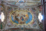 <center Notre-Dame-des-Fontaines</center>Décoration de la voûte de la nef : Couronnement de la Vierge.