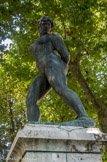 <center>Puget-Théniers</center>L'action enchaînée ou la liberté entravée. Cette statue de bronze installée dès 1908 est due à Aristide Maillol. Elle a été érigée en l'honneur du révolutionnaire Louis Auguste Blanqui (1805 – 1881), natif de Puget-Théniers.