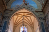 Église paroissiale Saint Étienne. <br> La voûte est supportée par des nervures, liernes, tiercerons et formerets engagés dans les murs. Les clés sont plates.