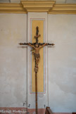 Saint-Dalmas-le-Selvage <br> La chapelle Sainte-Marguerite des Pénitents blancs. Les bras de la croix sont des branches.