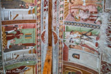 Chapelle Saint Maur. <br> Maur sauve un enfant tombé dans un puit en jouant. Sébastien est sorti de prison dans laquelle on aperçoit Marc et Marcellin