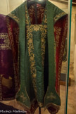 <center>Cathédrale Notre-Dame de la Nativité</center>CHASUBLE réversible verte et rouge.
Début du XVIIIe siècle. Mgr de Crillon (1967), Mgr Bourchenu (1714) ou Mgr Surian (1728)