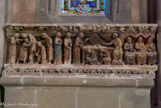 <center>L'église paroissiale Saint-Laurent </center>Les saintes femmes au tombeau, la Descente de croix et les pèlerins d'Emmaüs.