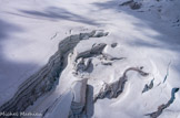 <center>De l'Aiguille du Midi (altitude 3777 m) à la Pointe Helbronner (altitude 3466 m).</center>