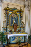 <center>Saint-Nicolas-de-Véroce</center>Dans le transept droit : l'autel dédié à saint François de Sales (1567-1622). Evêque de Genève, exilé à Annecy, il fut un fervent défenseur de l'Eglise Catholique et il empêcha la Savoie de devenir calviniste.
