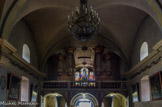 <center>L'église St-Michel </center>L'orgue a été réalisé par le facteur d'orgue Michel Giroud, artisan grenoblois, et inauguré le 12 juillet 1992 par la musicienne Marie-Claire Alain. Le buffet de l'orgue a été séparé en deux parties distinctes afin que le grand vitrail de l'église puisse demeurer visible.