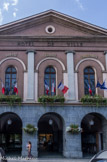 <center>Hôtel de ville</center>Sallanches dérive vraisemblablement du terme préceltique « Salanca », terme qui désigne un ravin où coule un ruisseau. Ce terme a la même origine que le mot calanque.