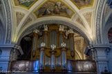 <center>Église Saint-Jacques </center>L'orgue de Callinet (1850). La présence d'un orgue en l'église remonte à 1644. Les buffets de l'orgue actuel réalisé par le facteur alsacien Callinet sont en chêne. Les angelots et statues de Sainte Cécile et du roi David ont été sculptés par Charles Pédrini.