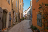 <center>Jouques.</center> La Rue Grande. C'est l'ancienne rue principale.
