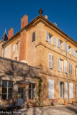 <center>Château de la Mignarde.</center> Il est construit en pierre de Bibémus