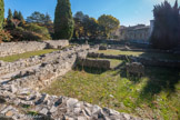 <center><center>Vaison-la-Romaine : le site de Puymin. </center></center>Quartier artisanal. Ce  secteur de la ville révèle  un  quartier  populaire  avec de  petites boutiques, des ateliers et de modestes logements qui étaient situés à l’étage, que l'on appelle des maisons de rapport.