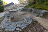 <center><center>Vaison-la-Romaine : le site de Puymin. </center></center>Une fontaine.