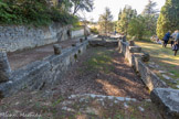 <center><center>Vaison-la-Romaine : le site de Puymin. </center></center>Au fond, les thermes de la maison à la tonnelle.
