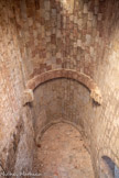 <center>Les Arcs sur Argens : La chapelle Saint Pierre.</center>Voûtes romanes de la chapelle nord.