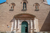 <center>Notre-Dame de la Réal.</center>La paroisse rois de Majorque. Fondée au début du 14e siècle à proximité du palais royal, Notre-Dame-la-Real est l'une des trois nouvelles paroisses de la ville majorquine. Cette église à nef unique typique du gothique méridional accueillit en 1381 un prieuré d’Augustins dont l'abbé avait rang d'évêque. Lors du Grand Schisme d'Occident, Benoît XIII, le dernier pape d'Avignon, originaire d'Aragon, y convoqua un concile en 1408. Après les destructions révolutionnaires, l'église retrouva son mobilier. Dénommée « la Sainte-Marie Majeure de Perpignan» à .la fin du 19e siècle, sa restauration est achevée depuis 2012