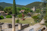 <center>Le site de la Villasse</center>Le site de la Villasse, ruines de l’ancienne ville marchande avec ses colonnes et ses sublimes mosaïques. C’était le quartier aisé où l’on découvre les thermes publics ainsi que des demeures somptueuses avec une succession de pièces en enfilade.