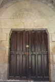 <center>Le cloître de la cathédrale Notre-dame de Nazareth</center>Cette porte devait donner sur la salle capitulaire.