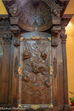 <center>Saint-Jean-en-Royans.</center>Eglise Saint-Jean. Sur le panneau de droite, on voit un Triomphe du Saint-Esprit avec des angelots joufflus.