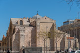 <center>La Vieille Major</center>La construction de la nouvelle cathédrale a nécessité une amputation importante - deux travées - de l’ancienne cathédrale Sainte-Marie-Majeure (l’ancienne Major). L'église actuelle ne présente plus qu'une seule travée (elle en possédait cinq au XIe s.), le chœur du XIIe s., l'abside de la fin du XIe s., ainsi que le clocher, postérieur au XIIe s. Une nouvelle porte a été percée au Sud, et l'église a été murée à la hauteur de la première travée.