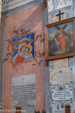 <center>L’église Sainte Marie </center>Autel et retable des Ames du Purgatoire .