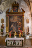 <center>L'église Saint-Martin. </center>Retable de Ste Brigitte de Suède. Retable architecturé à pilastres cannelés, fronton brisé. 17e siècle. Le retable rappelle ses nombreuses visions, connues sous le nom de « Révélations » Le retable la présente en extase, recevant du ciel des révélations qu'une personne, à droite, consigne par écrit. A gauche, saint Antoine de Padoue. A droite, sainte Thérèse de Lisieux ou de l'Enfant Jésus.
