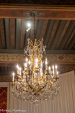 <center>Appartement ancien régime. Grand cabinet.</center>