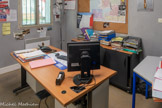 <center>Le Commissariat.</center>Bureau du Commissaire.