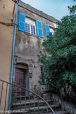 <center>Ramatuelle.</center>Place Gabriel Péri. Le château.