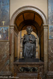 <center>L'église Saint-Joseph des Carmes</center>Saint Pierre.