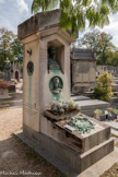 <center>Le cimetière du Montparnasse. </center> Camille Raspail,  1827- 1893. Homme politique et médecin français. Commandant en chef des forts du sud de Paris 1870-1871. Il est élu député du Var de 1885 à 1893 (extrême gauche).