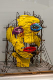<center>Niki de Saint Phalle, Jean Tingurly</center>Le Cyclop - La Tête 1970.
Maquette: métal, gaze, plâtre, peinture
Museum Tinguely, Bâle/un engagement culturel de Roche
Donation Niki de Saint Phalle
