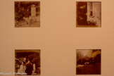 <center>Musée J.J. Henner</center>Jeanne Smith, Henner et ses chiens devant le portail de sa maison, Henner et son cheval, Henner à la fenêtre de sa maison, Henner donnant à manger à ses cigognes. Entre 1889-1900.