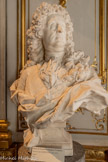 <center>Le grand salon</center>Buste de l’architecte Jacques V Gabriel. Jean-Louis LEMOYNE (1665-1755)
Marbre
1736.