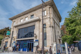 <center>Parc Montsouris. </center> Gare de Cité universitaire. La ligne B du RER traverse le parc Montsouris. La gare de Cité universitaire, construite en 1930, a remplacé l'ancienne station de Sceaux-Ceinture ouverte le 16 juillet 1867.
