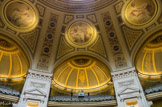 <center>Le grand amphithéâtre de la Sorbonne. </center> La Théologie, devenue l'Université de Paris quand la théologie fut supprimée en 1885.