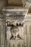 <center>Galerie Nord</center>Un aigle déploie ses ailes. L'aigle, symbole de l'évangéliste Jean, est également associé à l'Ascension du Christ.