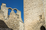 <center>Le bas de la tour</center>Le clocher.