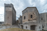<center>La tour Pons de l'Orme et le chevet de l'abbatiale</center>