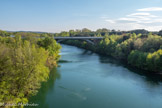 <center>Pont de Gignac sur l’Hérault</center> Il est aujourd'hui situé à l'amont du pont du Languedoc qui permet le franchissement de l'Hérault par l'autoroute A750.