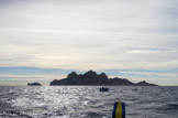 <center>Île du Riou.</center>Même si ces îles sont aujourd'hui inhabitées, pêcheurs, marchands, pirates ou chevriers ont laissé des empreintes de leur passage depuis le néolithique : tessons de céramiques du Ve siècle avant J-C, vestiges d'une vigie du XVe siècle, épaves de navires dont celle du Grand Saint-Antoine responsable de la peste à Marseille,  et celle de l’avion d’Antoine de Saint-Exupéry, mitraillé lors d’une mission de reconnaissance pour le déparquement des Alliés..