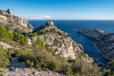 <center>Vue du Crêt de saint Michel</center>La Grande Candelle et le Candelon, la Cathédrale, le Belvédère, la Calanque de Morgiou. Au fond, le bec de l'Aigle, le Cap Sicié.