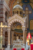 <center>La Basilique Cathédrale Sainte-Marie-Majeure</center>Jules Cantini a assuré l'exécution du dôme entouré de fines colonnettes qui surmonte le fronton décoré de mosaïques du ciborium, lequel se compose d'un baldaquin en forme d'arc de triomphe supporté par quatre colonnes d'onyx de Tunisie.
